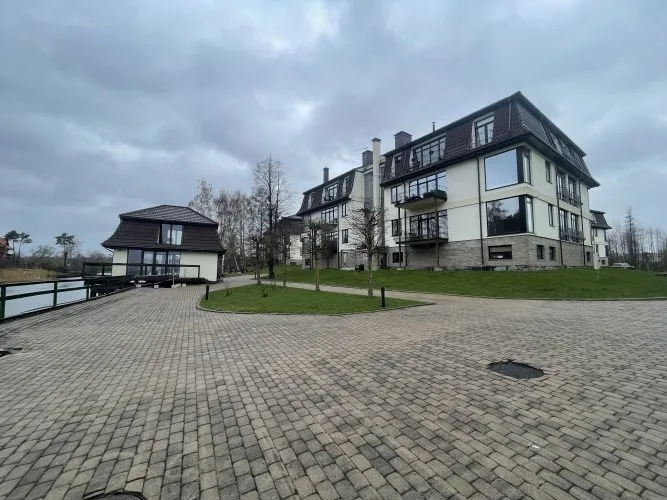 Pārdod dzīvokli, Atpūtas iela 2, Garkalnes novads, Baltezers / 230 000 € 20