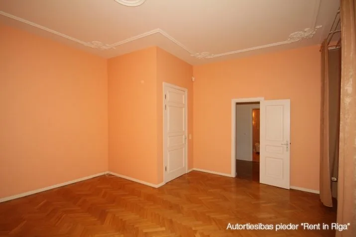 Apartment For Rent, Elizabetes street 11, Rīga, Labais krasts, Centrs / 1 533 € 12