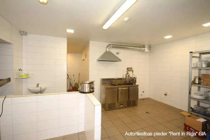 Аренда коммерческой недвижимости, Aspāzijas bulvāris 32, Rīga, Labais krasts, Centrs / 2 500 € 9