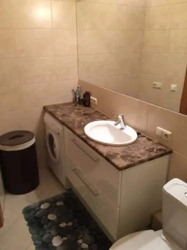 Izīrē dzīvokli, Republikas laukums iela 3, Rīga, Labais krasts, Centrs / 1 200 € 9