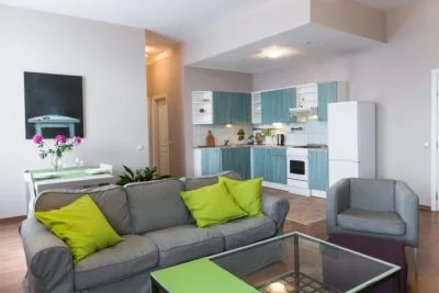 Pārdod dzīvokli, Lāčplēša iela 13, Rīga, Labais krasts, Centrs / 147 360 € 1