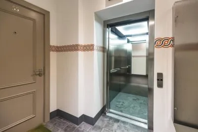 Pārdod dzīvokli, Lāčplēša iela 13, Rīga, Labais krasts, Centrs / 147 360 € 5