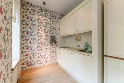 Izīrē biroju, Barona iela 36, Rīga, Centrs / 1056 € 4