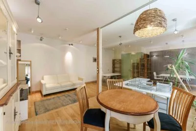 Izīrē biroju, Barona iela 36, Rīga, Centrs / 1056 € 6