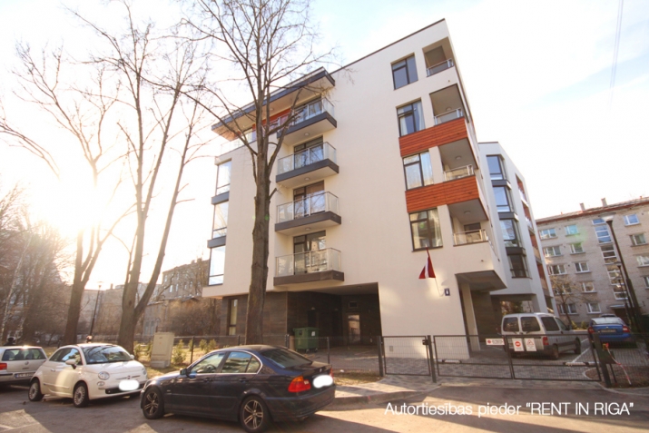 Izīrē dzīvokli, Staraja Rusas iela 8, Rīga, Kreisais krasts, Pārdaugava (tuvā) / 550 € 1