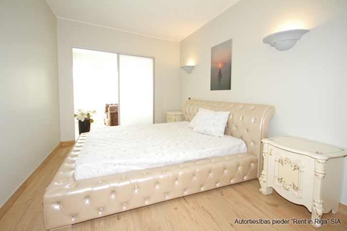 Pārdod dzīvokli, Klijānu iela 16, Rīga, Labais krasts, Centrs / 214 000 € 3