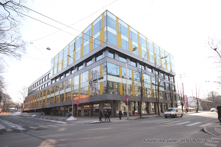 Attēls 1 no 11