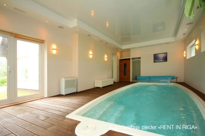 Pārdod māju, Kļavu iela 2, Babītes novads, Babītes pagasts, Piņķi / 299 000 € 1