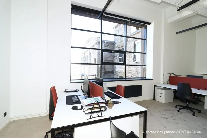 Office For Rent, Zemitāna street 9, Rīga, Labais krasts, Centrs / 8 184 € 15