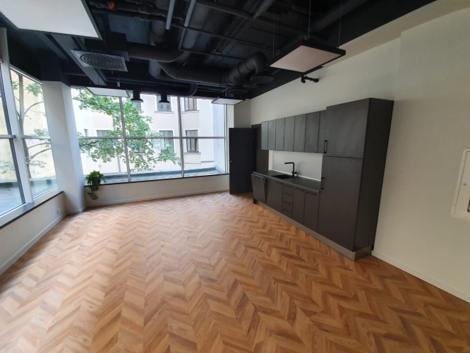 Izīrē biroju, Brīvības iela 39, Rīga, Labais krasts, Centrs / 14 950 € 8