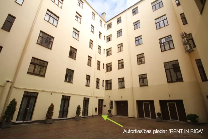 commercial premises For Rent, Blaumaņa street 5a, Rīga, Labais krasts, Centrs / 1 514 € 23