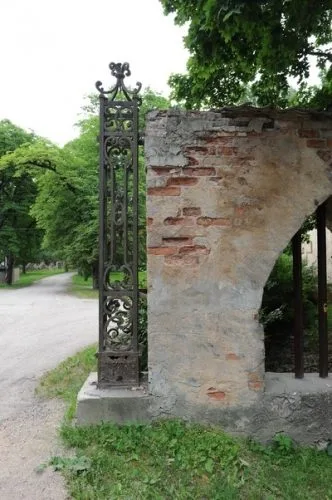 Pārdod namīpašums, Lestenes muiža iela 1, Tukuma novads, Lestenes pagasts / 250000 € 5
