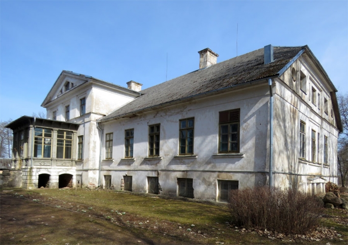 Lestenes muiža iela 1 3