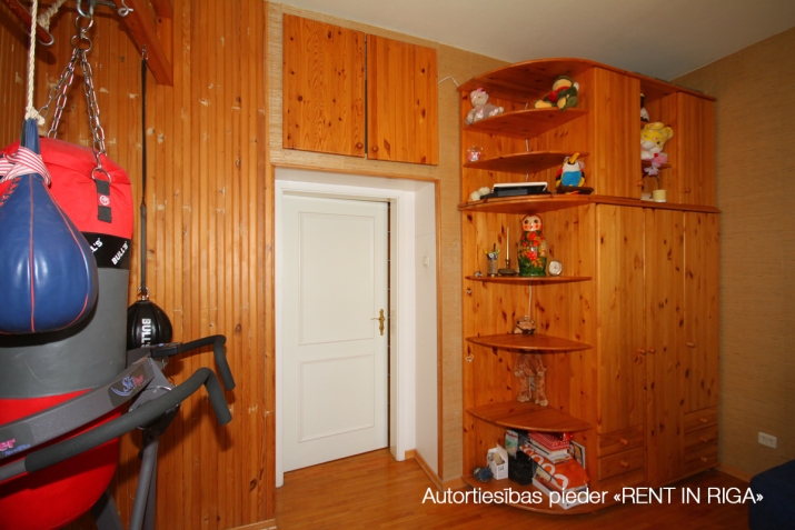 Apartment For Rent, Miķeļa street 1, Rīga, Labais krasts, Centrs / 800 € 8