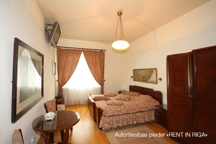 Apartment For Rent, Miķeļa street 1, Rīga, Labais krasts, Centrs / 800 € 9