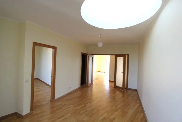 Pārdod dzīvokli, Jāņa Asara iela 9, Rīga, Labais krasts, Centrs / 134 000 € 10