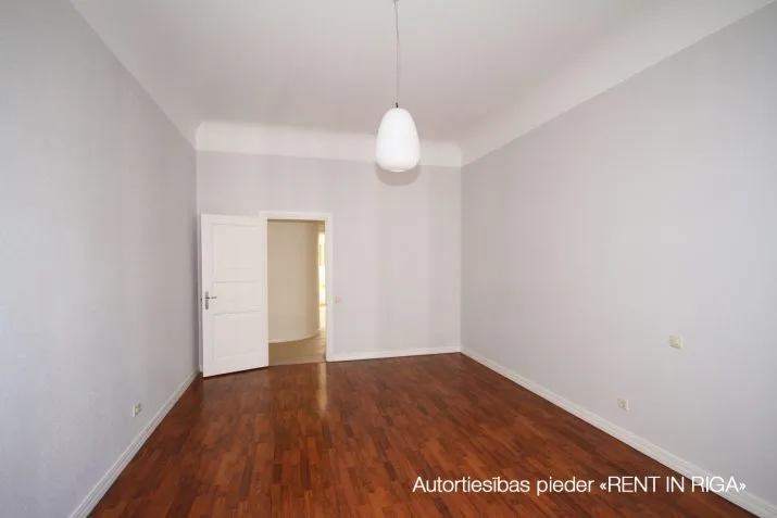 Apartment For Rent, Antonijas street 12, Rīga, Labais krasts, Centrs / 1 200 € 10