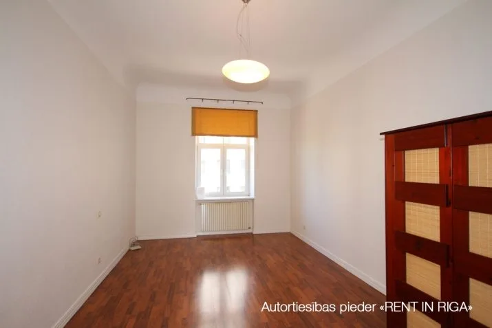 Apartment For Rent, Antonijas street 12, Rīga, Labais krasts, Centrs / 1 200 € 11