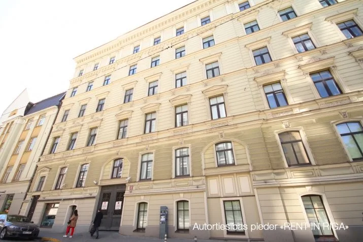 Apartment For Rent, Antonijas street 12, Rīga, Labais krasts, Centrs / 1 200 € 20
