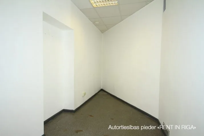 commercial premises For Rent, Blaumaņa street 8, Rīga, Labais krasts, Centrs / 1 283 € 13