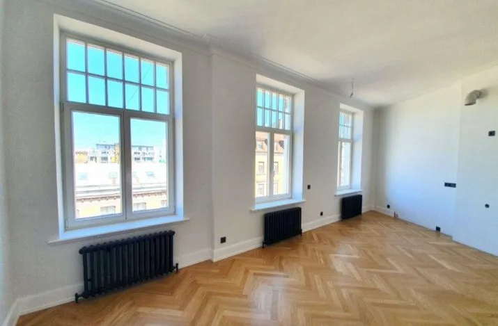 Krišjāņa Barona iela 30 1