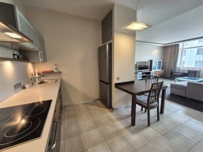 Pārdod dzīvokli, Tomsona iela 30, Rīga, Centrs / 188000 € 6
