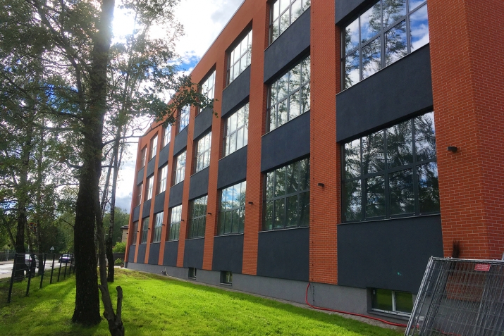 Pārdod dzīvokli, Jaunsaules iela 1, Rīga, Kreisais krasts, Āgenskalns / 297 850 € 14