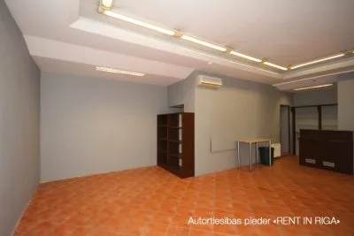 Izīrē tirdzniecības telpas, Čaka iela 39, Rīga, Labais krasts, Centrs / 850 € 5