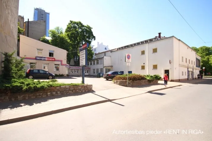 Izīrē biroju, Skolas iela 2, Rīga, Labais krasts, Centrs / 930 € 8