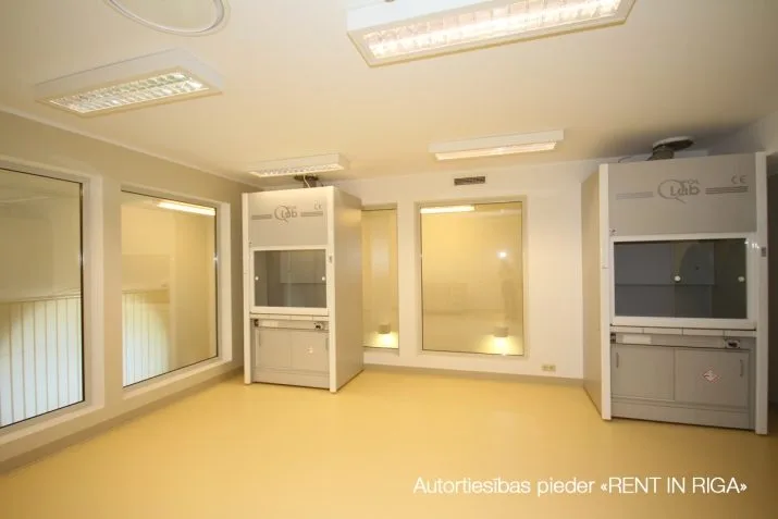Pārdod biroju, Vingrotāju iela 1, Rīga, Labais krasts, Centrs / 5 000 000 € 25