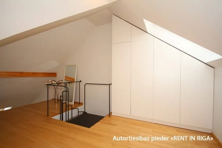 Pārdod dzīvokli, Valdemāra iela 106, Rīga, Labais krasts, Centrs / 85 000 € 12