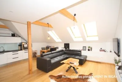 Pārdod dzīvokli, Valdemāra iela 106, Rīga, Labais krasts, Centrs / 85 000 € 3