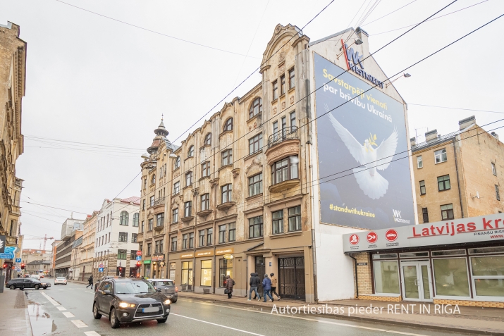 Izīrē dzīvokli, Dzirnavu iela 119, Rīga, Labais krasts, Centrs / 750 € 17