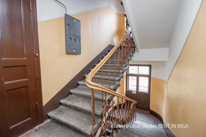 Izīrē dzīvokli, Dzirnavu iela 119, Rīga, Labais krasts, Centrs / 750 € 15