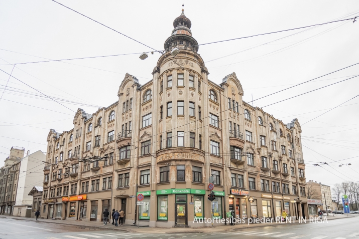 Izīrē dzīvokli, Dzirnavu iela 119, Rīga, Labais krasts, Centrs / 750 € 18