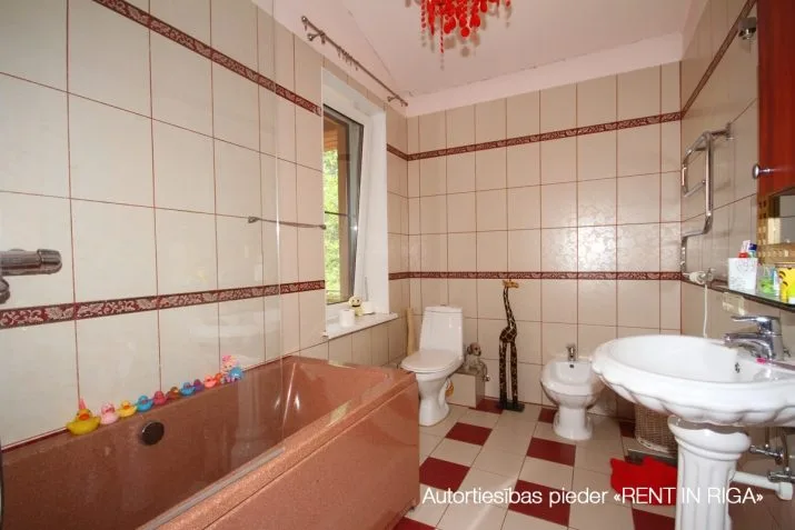 Продажа дома, Kalna улица 24, Babītes novads, Babītes pagasts, Piņķi / 268 000 € 14