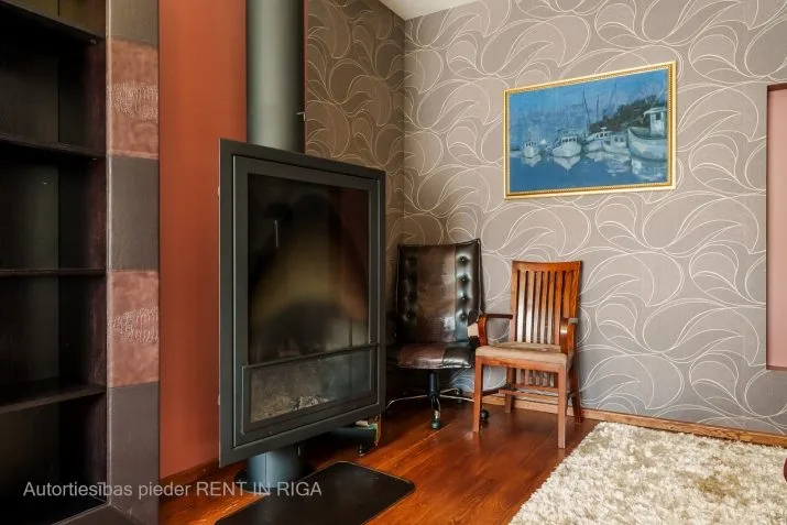 Pārdod māju, Mežnoras iela 6, Rīga, Labais krasts, Mežaparks / 470 000 € 19