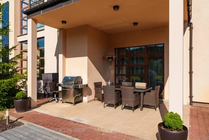 Pārdod māju, Mežnoras iela 6, Rīga, Labais krasts, Mežaparks / 470 000 € 40