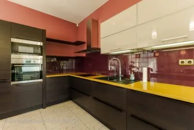 Pārdod māju, Mežnoras iela 6, Rīga, Labais krasts, Mežaparks / 470 000 € 13