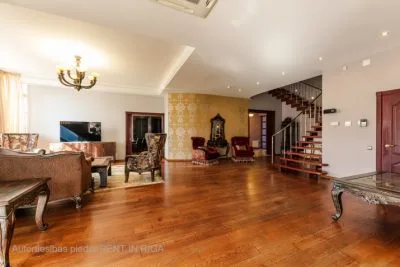 Pārdod māju, Mežnoras iela 6, Rīga, Labais krasts, Mežaparks / 470 000 € 16