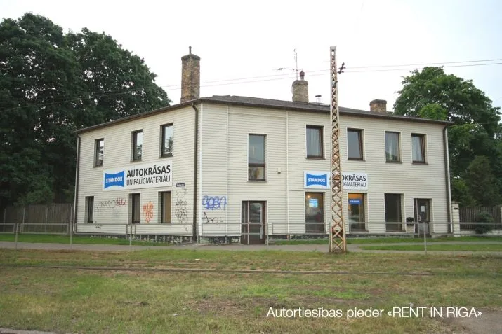 Viesītes iela 2 2