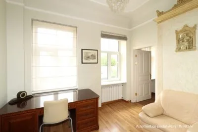 Pārdod dzīvokli, Barona iela 60, Rīga, Labais krasts, Centrs / 175 000 € 10