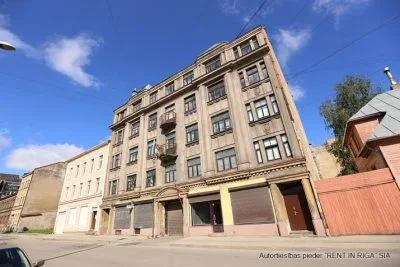 Izīrē dzīvokli, Dzirnavu iela 132, Rīga, Labais krasts, Centrs / 350 € 8