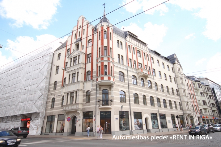 Продажа квартиры, Brīvības улица 46, Rīga, Labais krasts, Centrs / 255 000 € 17