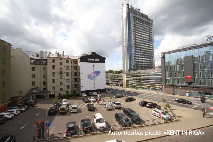 Продажа квартиры, Brīvības улица 46, Rīga, Labais krasts, Centrs / 255 000 € 19