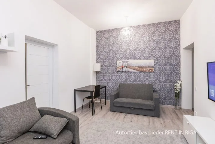 Apartment For Rent, Lāčplēša iela street 62, Rīga, Labais krasts, Centrs / 450 € 3