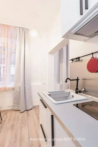 Apartment For Rent, Lāčplēša iela street 62, Rīga, Labais krasts, Centrs / 450 € 9