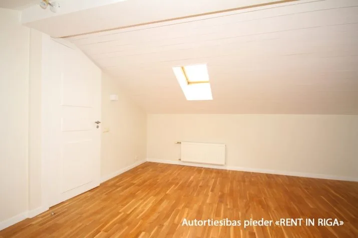 Izīrē dzīvokli, Vidus iela 11, Rīga, Labais krasts, Centrs / 1 800 € 12