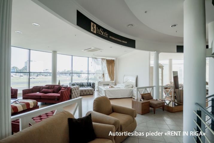 Izīrē tirdzniecības telpas, Krasta iela 89, Rīga, Labais krasts, Krasta masīvs / 6 000 € 4