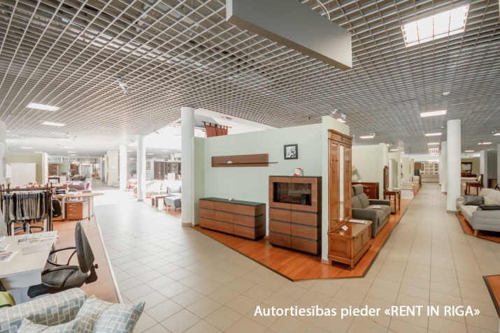 Izīrē tirdzniecības telpas, Krasta iela 89, Rīga, Labais krasts, Krasta masīvs / 6 000 € 2